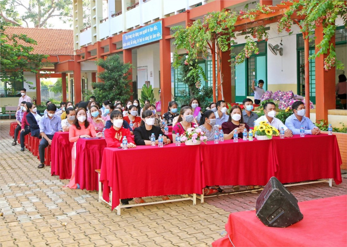 Nhấn vào ảnh để phóng to